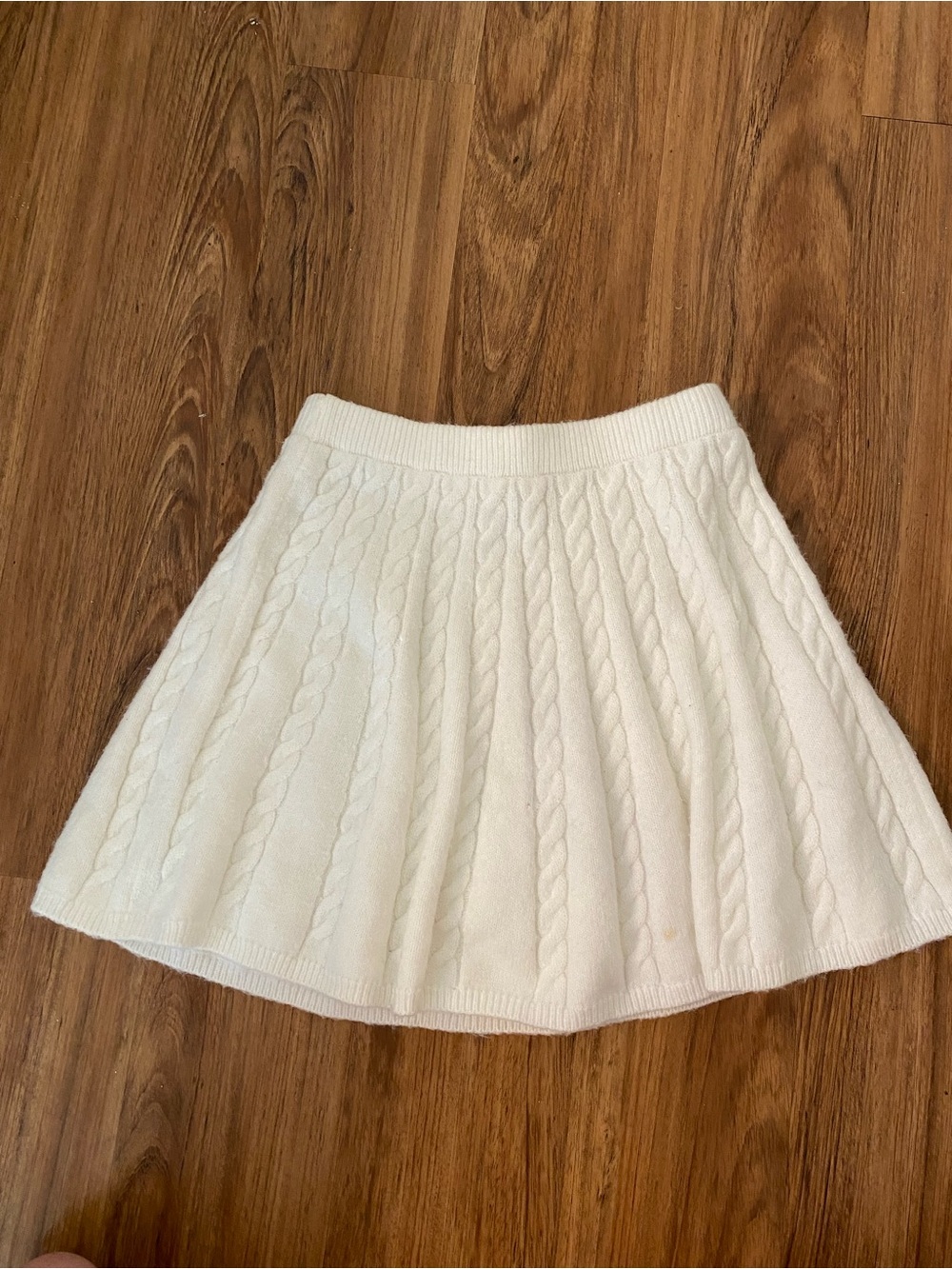 Amber Sky cable-knit wool-blend mini skirt